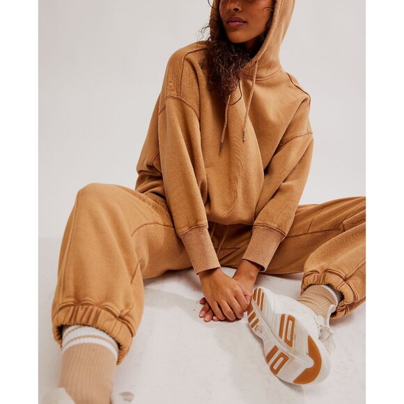 🆕 FP MOVEMENT Sprint To The Finish Hoodie / Camel - Picture 4 of 6